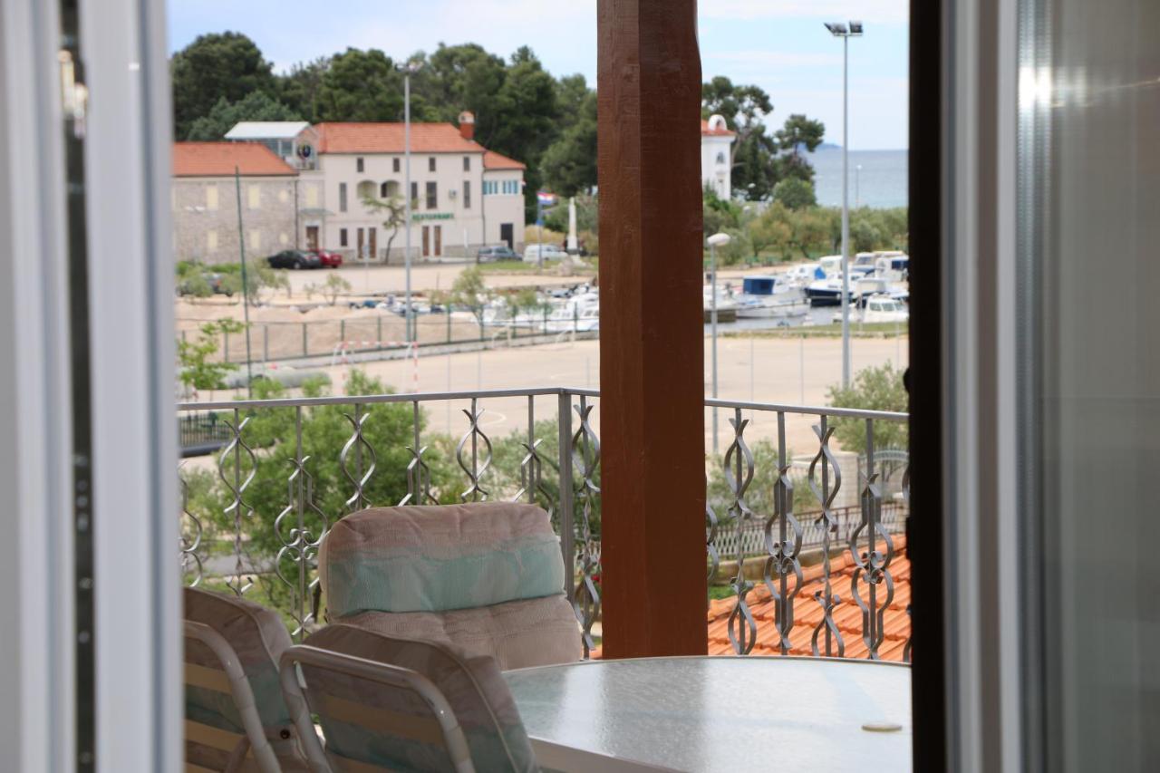 Apartment Grgas-Tucilo Zablace Bagian luar foto