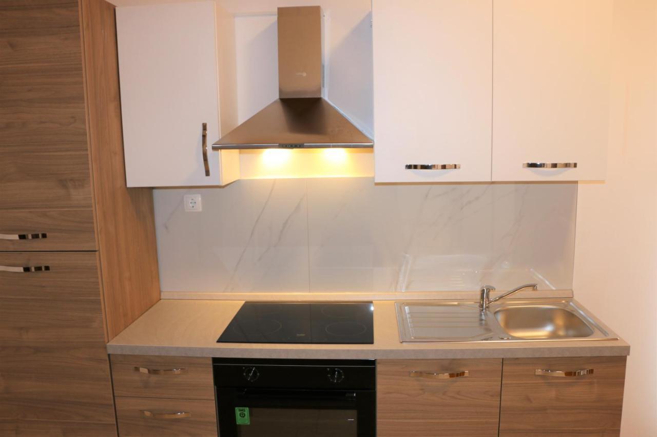 Apartment Grgas-Tucilo Zablace Bagian luar foto