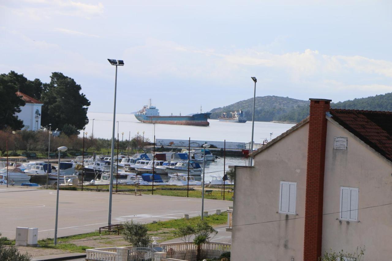 Apartment Grgas-Tucilo Zablace Bagian luar foto