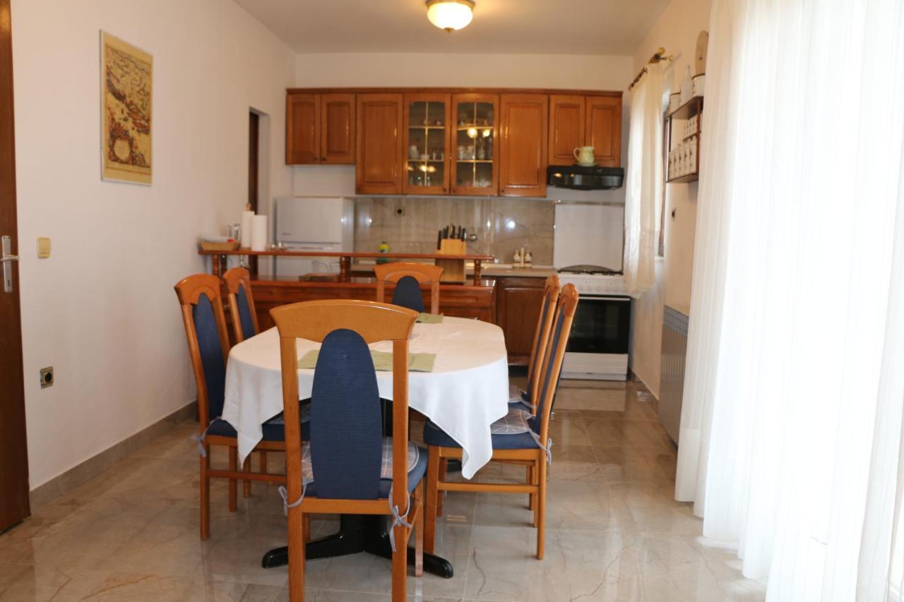 Apartment Grgas-Tucilo Zablace Bagian luar foto