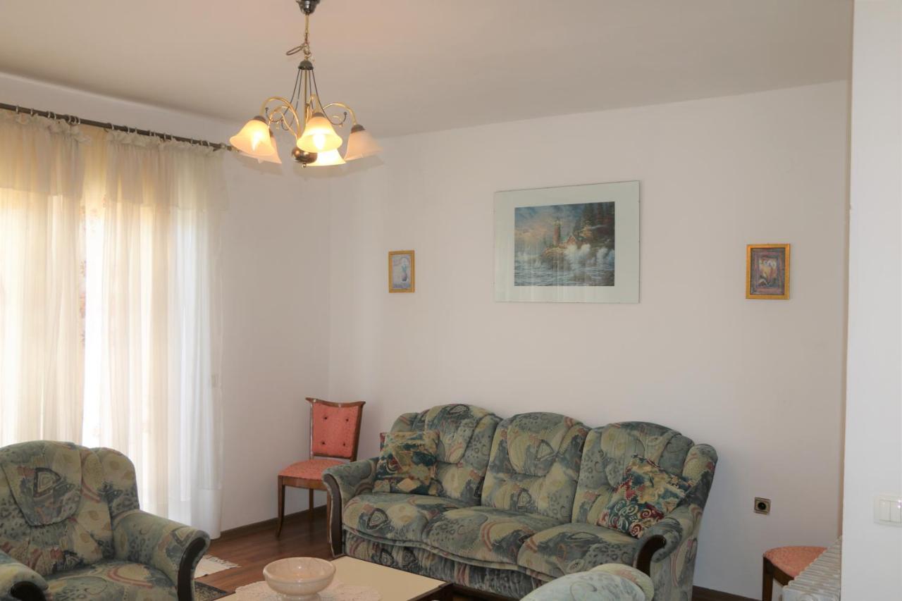 Apartment Grgas-Tucilo Zablace Bagian luar foto