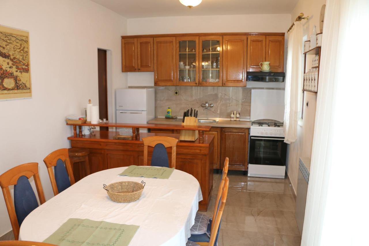 Apartment Grgas-Tucilo Zablace Bagian luar foto